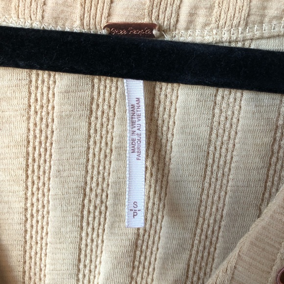 Free People Ice Cold Ribbed 3/4 Sleeves Yellow Size Small Lace Up - Picture 8 of 8